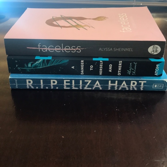 Book Bundle Girls 11-14 Aylessa Sheinmel - Picture 2 of 8